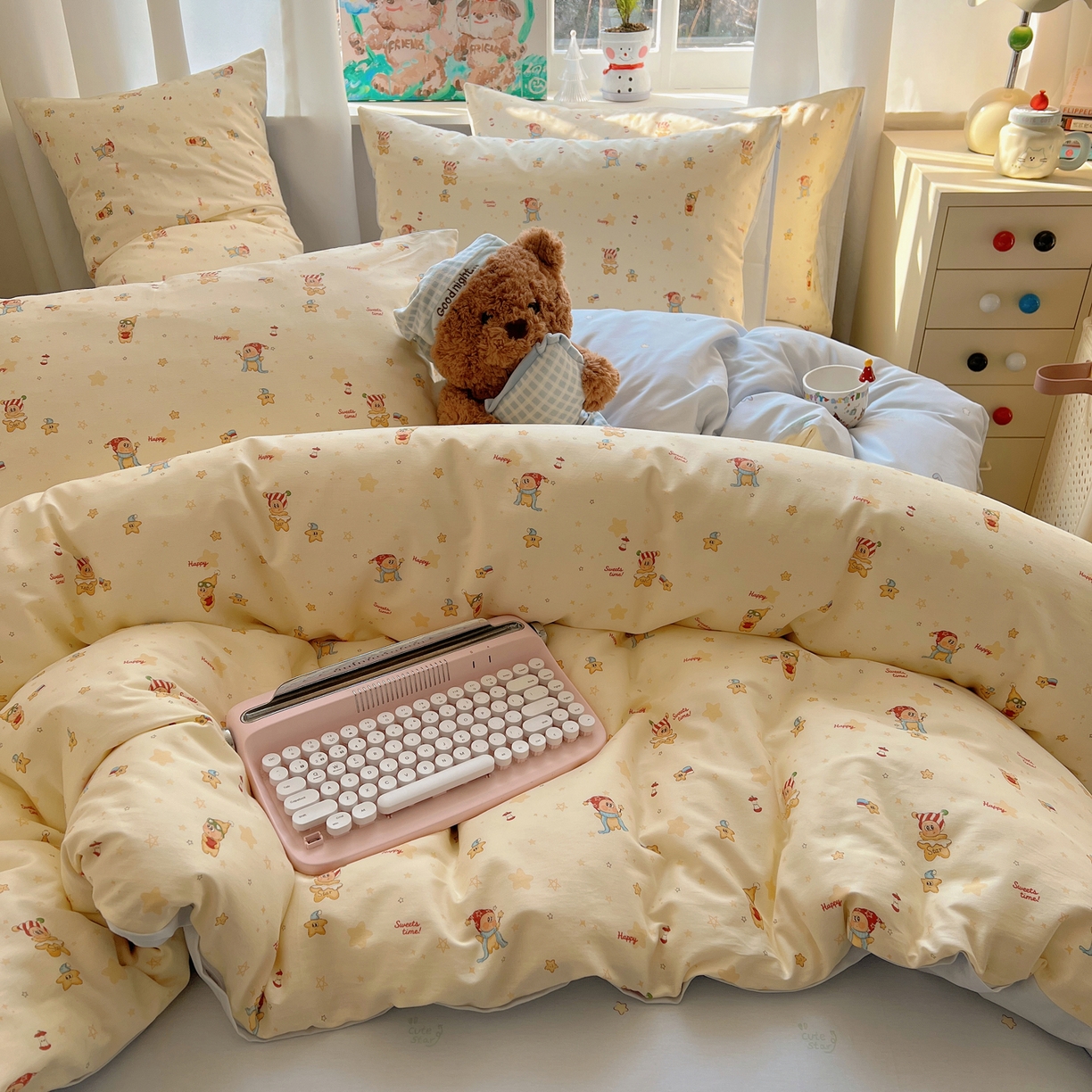 91家纺网 家纺一手货源 找家纺 六巷胡同 2026春夏新款INS卡通基础款全棉纯棉四件套-系列一 魔法星星仔