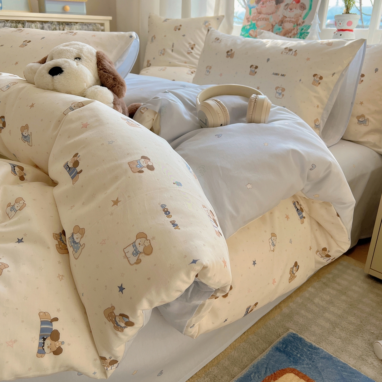 91家纺网 家纺一手货源 找家纺 六巷胡同 2026春夏新款INS卡通基础款全棉纯棉四件套-系列一 星星小萌犬