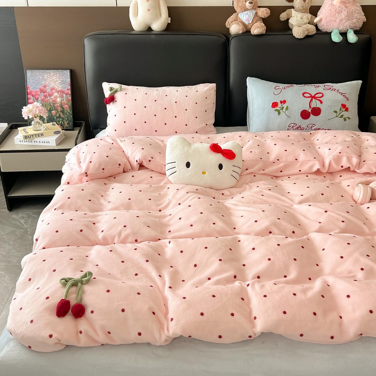 91家纺网 家纺一手货源 找家纺 （总）子钦家纺 2025秋冬新款小红书同款加厚牛奶绒樱桃蝴蝶结款毛巾绣床单床笠四件套-樱桃公主