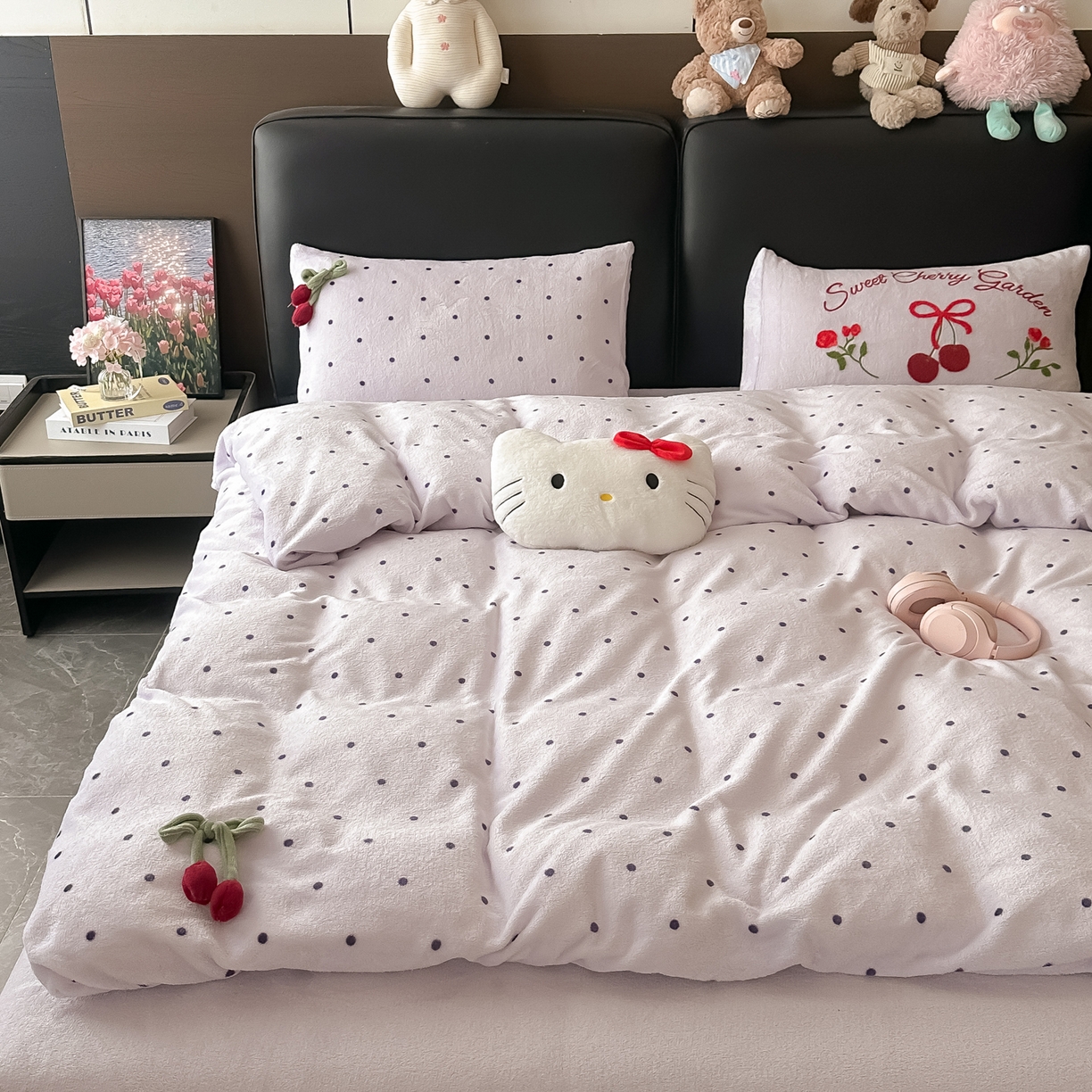 91家纺网 家纺一手货源 找家纺 子钦家纺 2025秋冬新款小红书同款加厚牛奶绒樱桃蝴蝶结款毛巾绣床单床笠四件套-樱桃公主 樱桃公主-紫波点