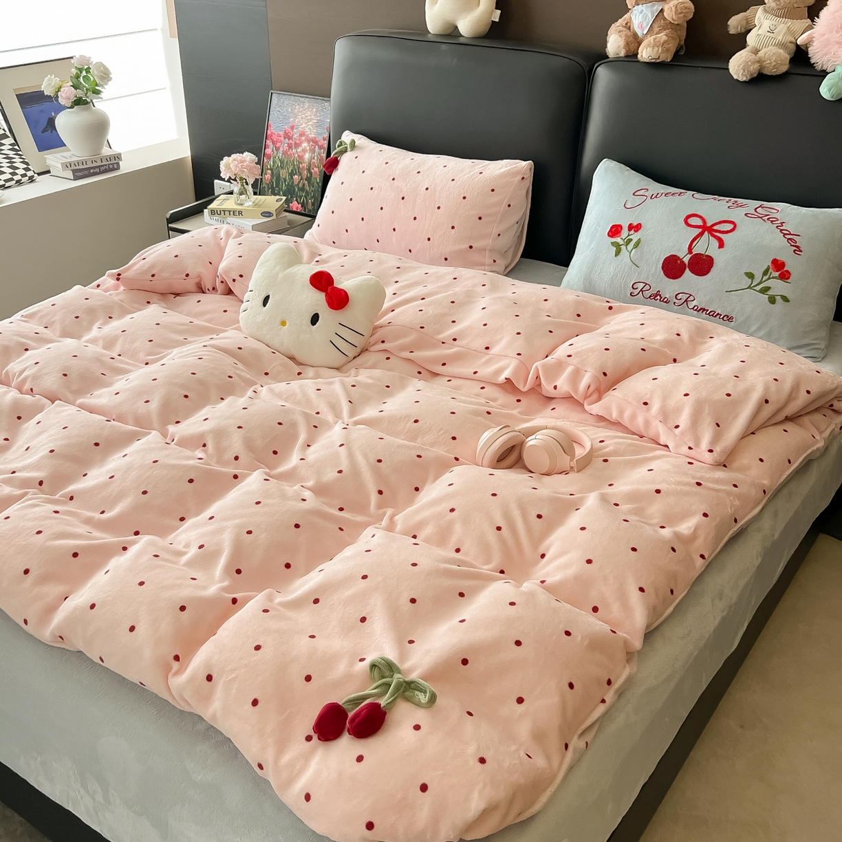 91家纺网 家纺一手货源 找家纺 子钦家纺 2025秋冬新款小红书同款加厚牛奶绒樱桃蝴蝶结款毛巾绣床单床笠四件套-樱桃公主 樱桃公主-粉波点