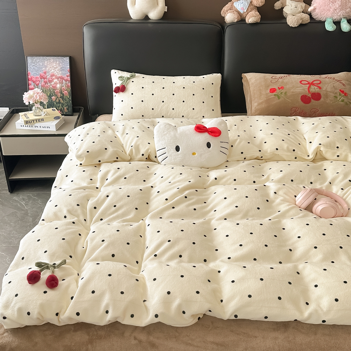 91家纺网 家纺一手货源 找家纺 子钦家纺 2025秋冬新款小红书同款加厚牛奶绒樱桃蝴蝶结款毛巾绣床单床笠四件套-樱桃公主 樱桃公主-奶波点