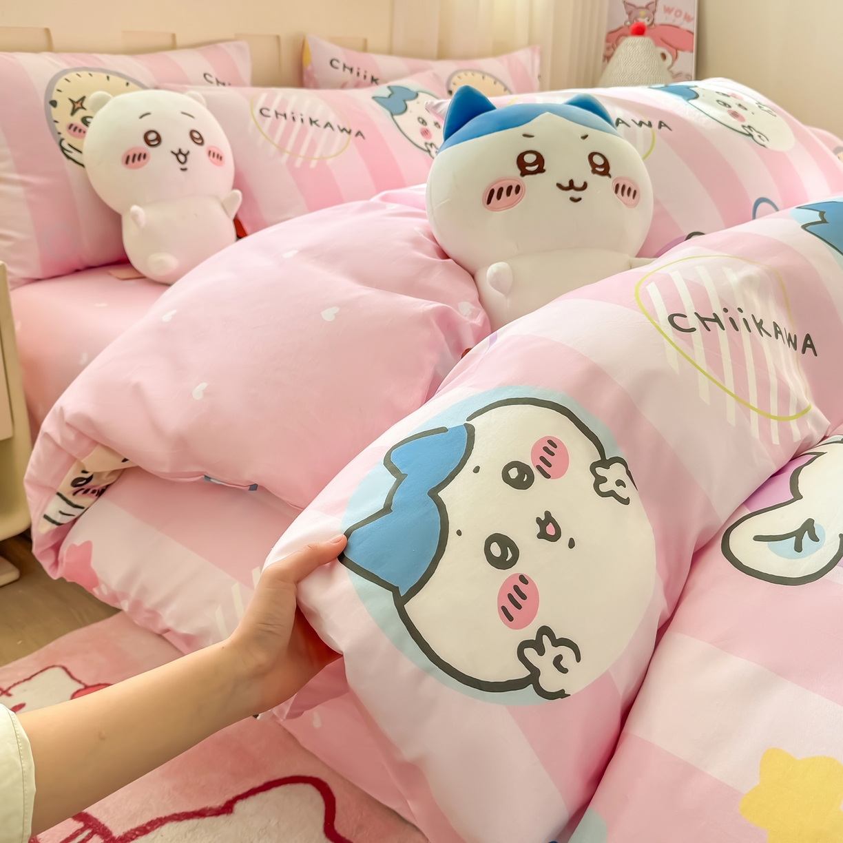 91家纺网 家纺一手货源 找家纺 博雅 2025新款吉伊卡哇正版授权全棉卡通印花四件套 家族吉伊卡哇