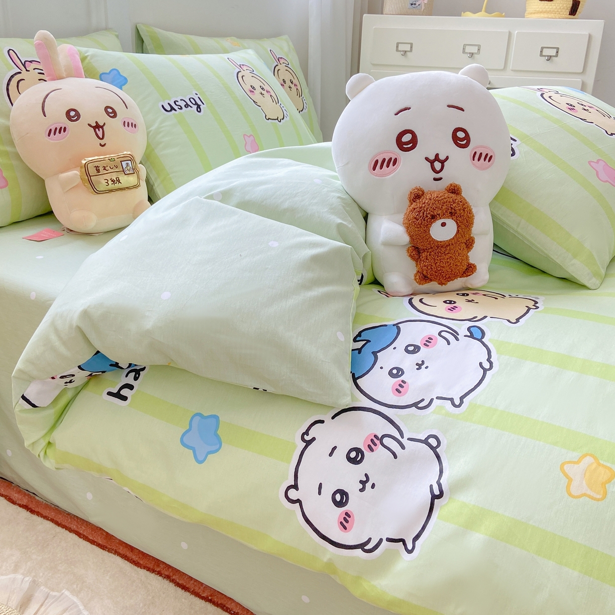 91家纺网 家纺一手货源 找家纺 博雅 2025新款吉伊卡哇正版授权全棉卡通印花四件套 绿条纹吉伊卡哇