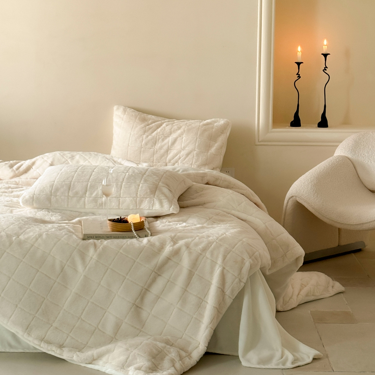 91家纺网 家纺一手货源 找家纺 （总）ONE TWO ONE 121 2025秋冬新款纯色双拼兔毛绒牛奶绒床上用品被套床单枕套四件套被子床垫褥子被芯毛毯-晚意方糖【提供买家秀 会员-10 】