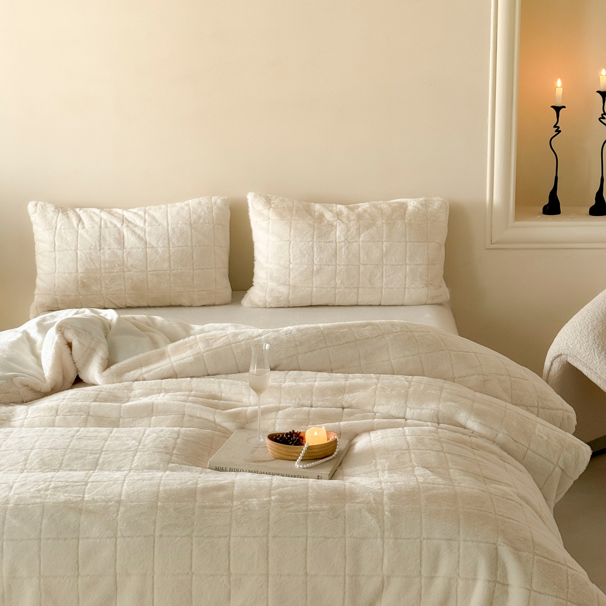 91家纺网 家纺一手货源 找家纺 （总）ONE TWO ONE 121 2025秋冬新款纯色双拼兔毛绒牛奶绒床上用品被套床单枕套四件套被子床垫褥子被芯毛毯-晚意方糖【提供买家秀 会员-10 】