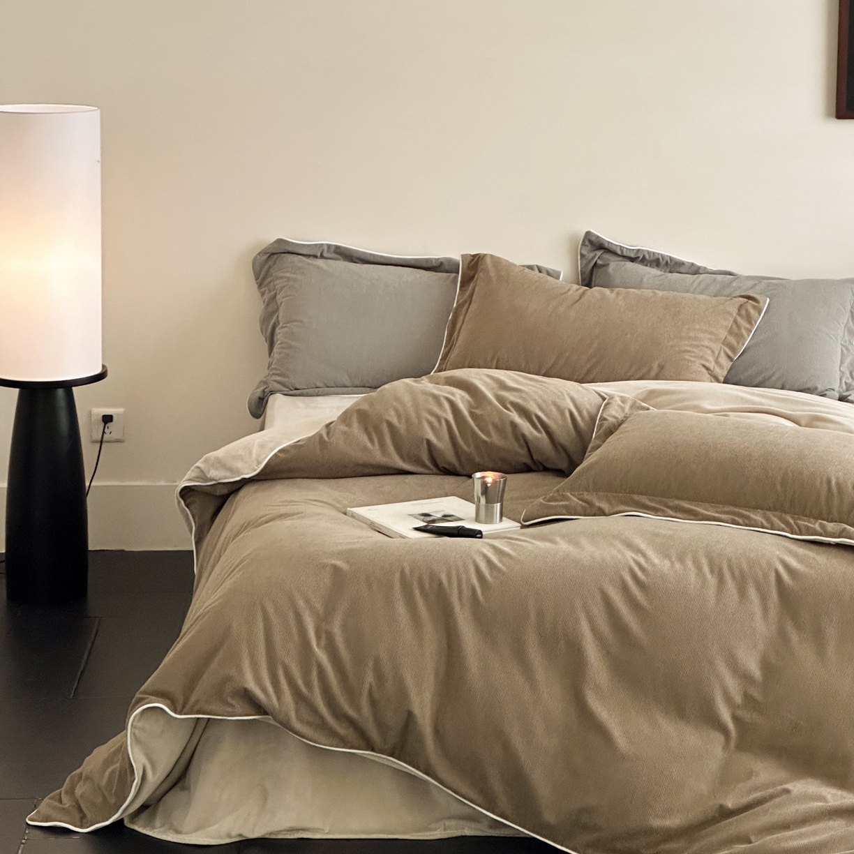 91家纺网 家纺一手货源 找家纺 ONE TWO ONE 121 【提供买家秀】【控价商品】2025新款提花婴儿绒四件套牛奶绒被套床单枕套毛毯被罩被子被芯床品控价 【卷后标准 268 加大 288 】会员-10 沉香-棕