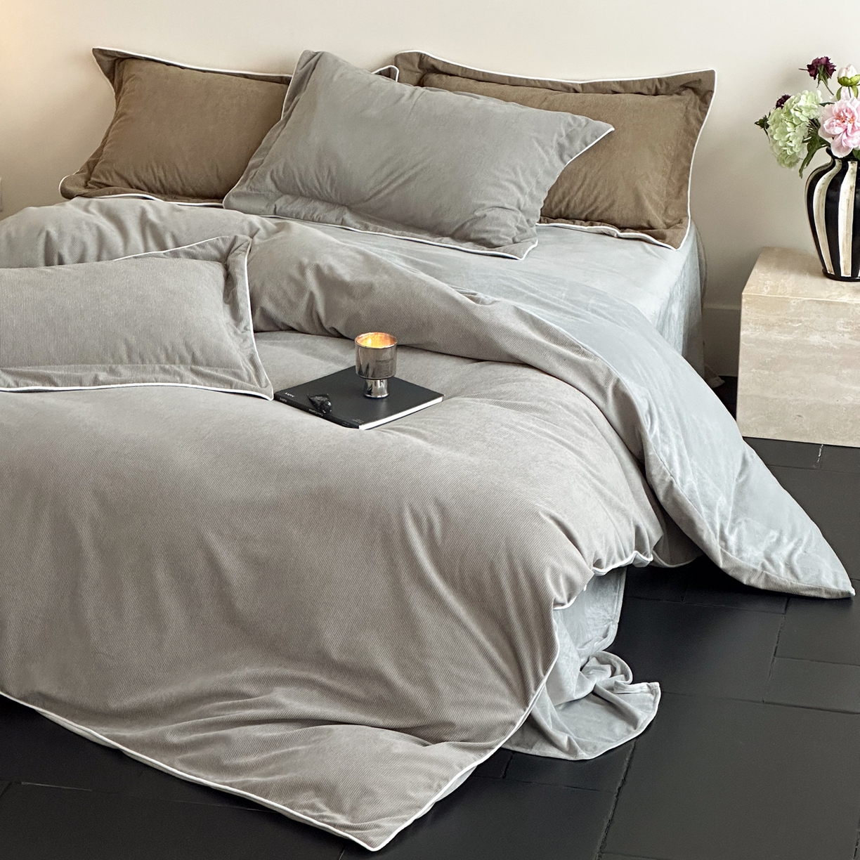 91家纺网 家纺一手货源 找家纺 ONE TWO ONE 121 【提供买家秀】【控价商品】2025新款提花婴儿绒四件套牛奶绒被套床单枕套毛毯被罩被子被芯床品控价 【卷后标准 268 加大 288 】会员-10 沉香-灰