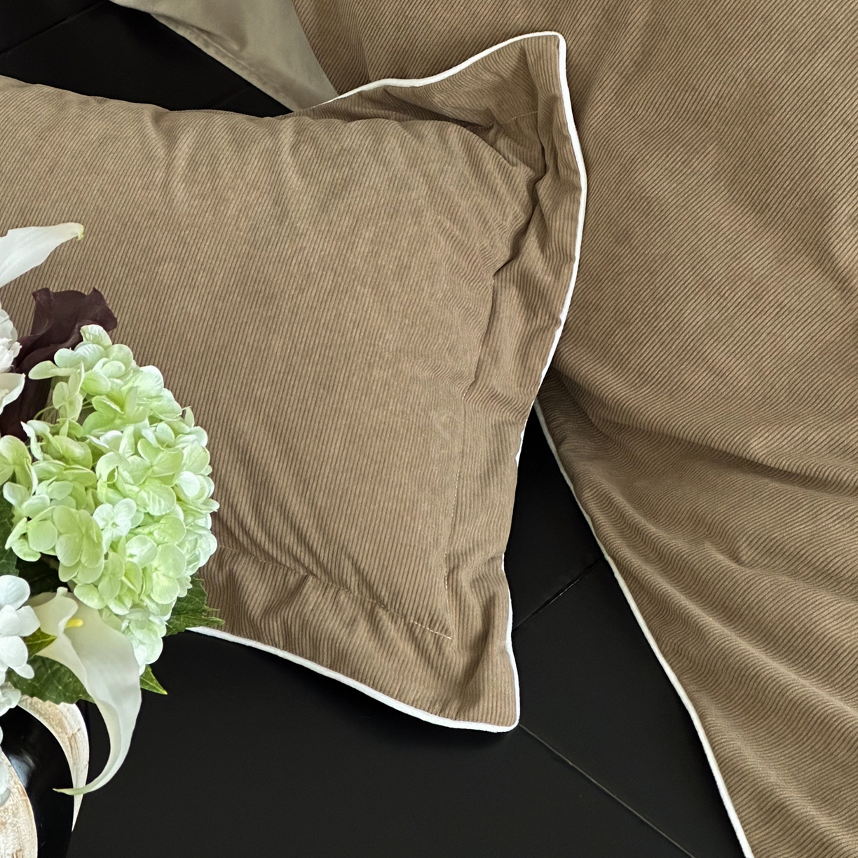 91家纺网 家纺一手货源 找家纺 ONE TWO ONE 121 【提供买家秀】【控价商品】2025新款提花婴儿绒四件套牛奶绒被套床单枕套毛毯被罩被子被芯床品控价 【卷后标准 268 加大 288 】会员-10 沉香-棕