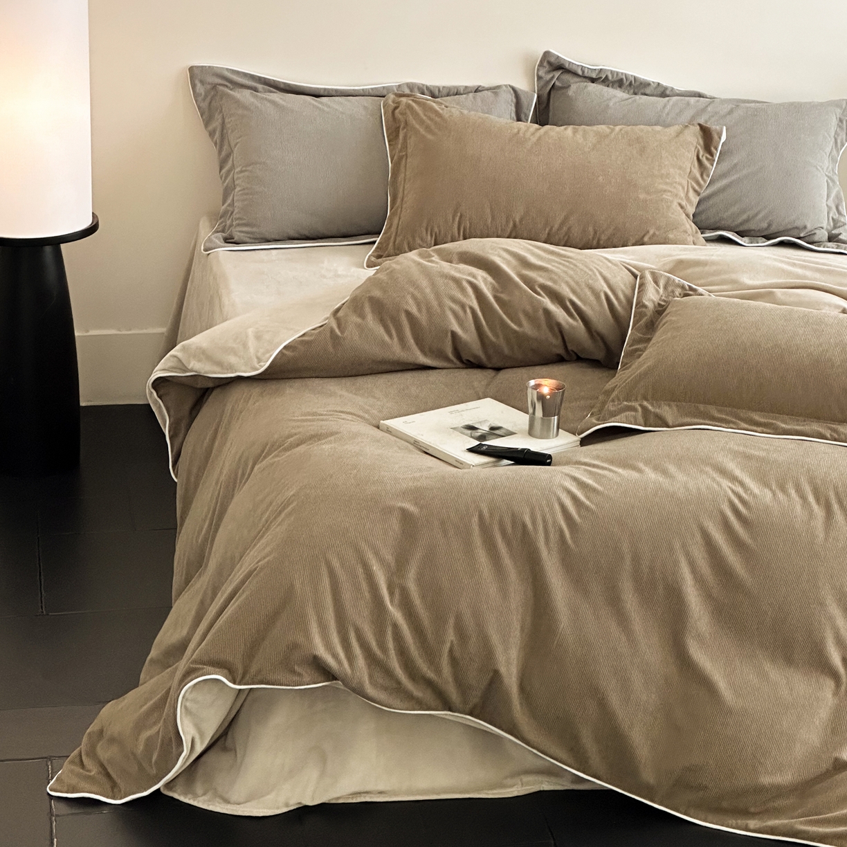 91家纺网 家纺一手货源 找家纺 ONE TWO ONE 121 【提供买家秀】【控价商品】2025新款提花婴儿绒四件套牛奶绒被套床单枕套毛毯被罩被子被芯床品控价 【卷后标准 268 加大 288 】会员-10 沉香-棕