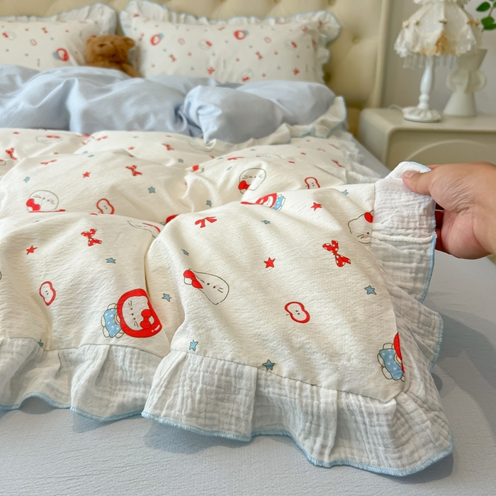 91家纺网 家纺一手货源 找家纺 繁花家居 2025新款高弹线云感木棉多层纱花边超软四件套-风格二 小猫苹果