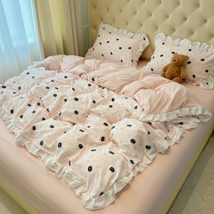 91家纺网 家纺一手货源 找家纺 繁花家居 2025新款高弹线云感木棉多层纱花边超软四件套-风格二 黑猫花花