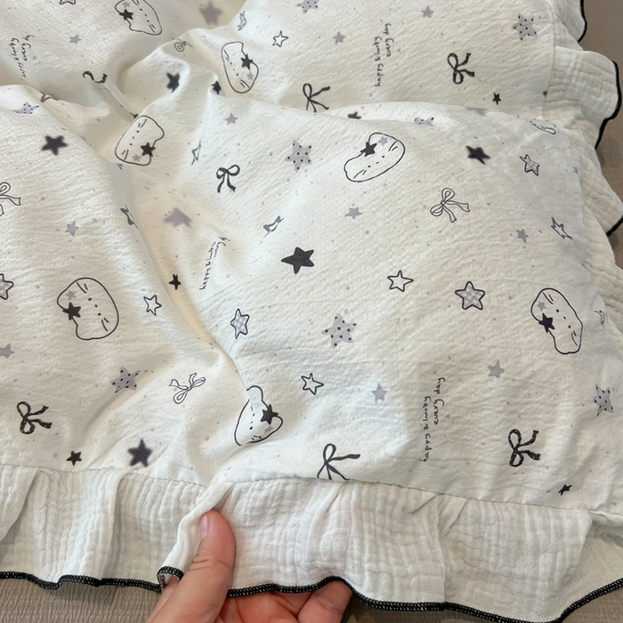 91家纺网 家纺一手货源 找家纺 繁花家居 2025新款高弹线云感木棉多层纱花边超软四件套-风格二 回头小猫