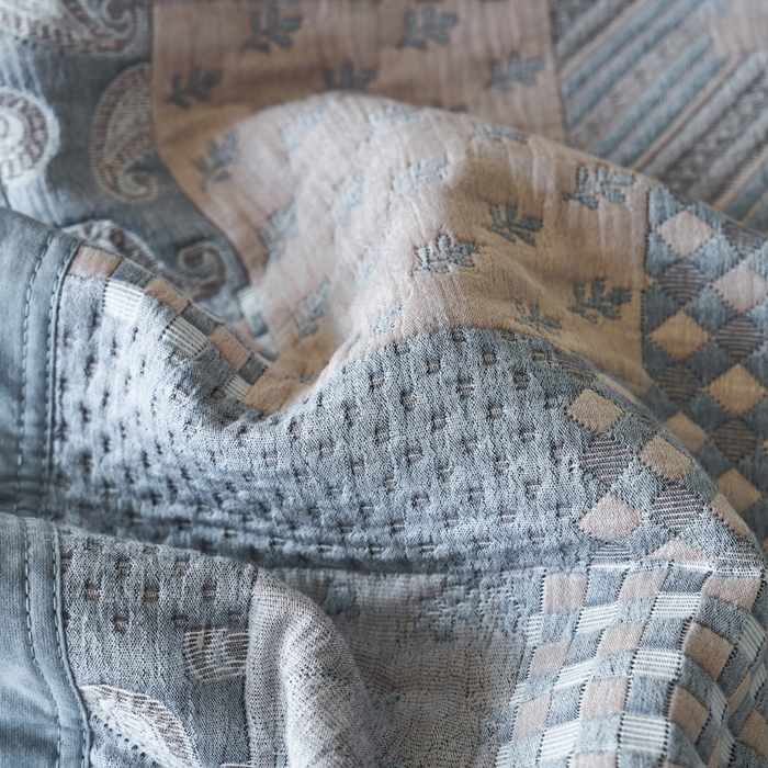 91家纺网 家纺一手货源 找家纺 棠薇家纺 2025新款提花绑带款枕巾棉纱布枕巾夹棉枕头巾 欧式风尚