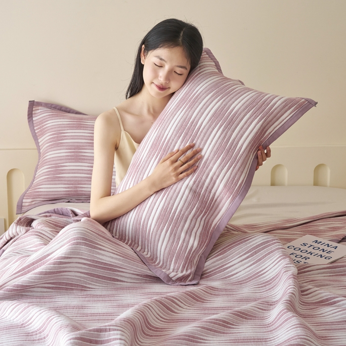 棠薇家纺 2025新款提花绑带款枕巾棉纱布枕巾夹棉枕头巾 素练浮光紫