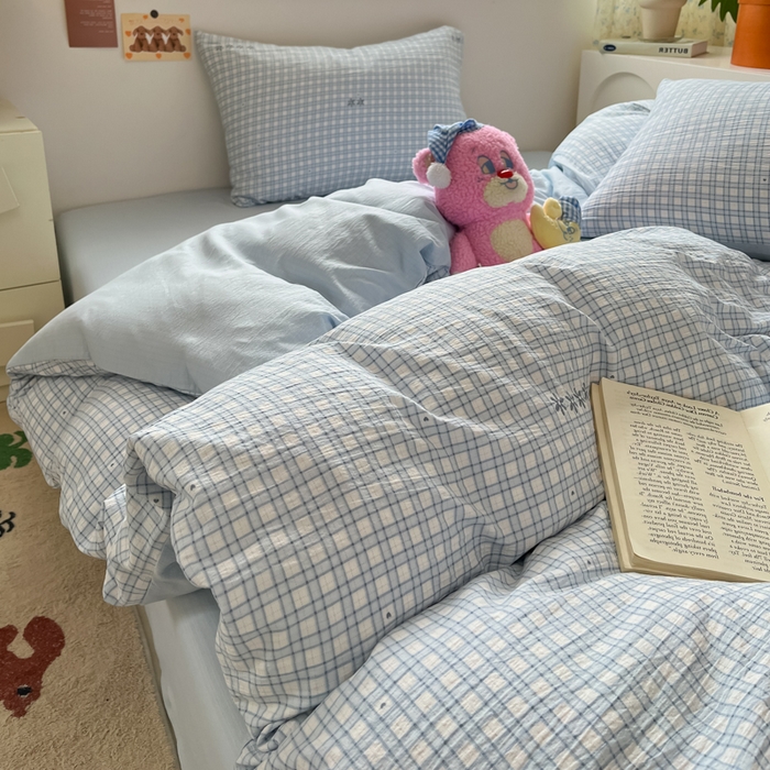 91家纺网 家纺一手货源 找家纺 （总）玉海棠家纺 2025新款云感提花双层纱印花系列四件套-场景二