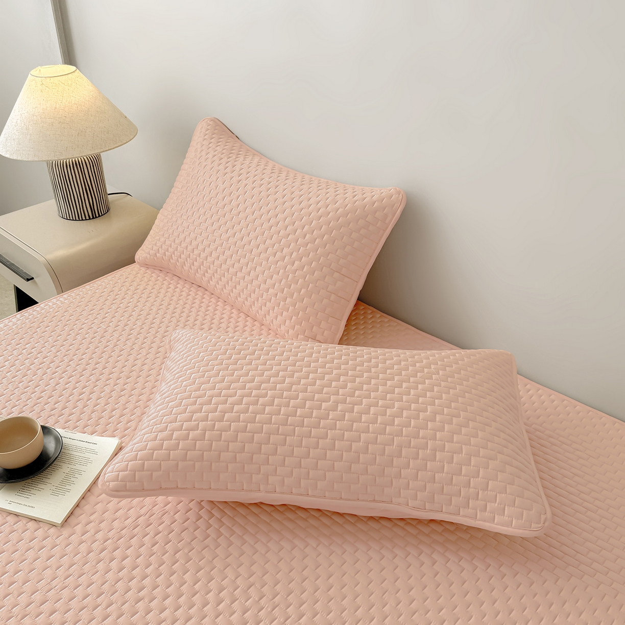 91家纺网 家纺一手货源 找家纺 居眠 2025新款莱尔-100%全棉棉花床笠 莱尔-粉