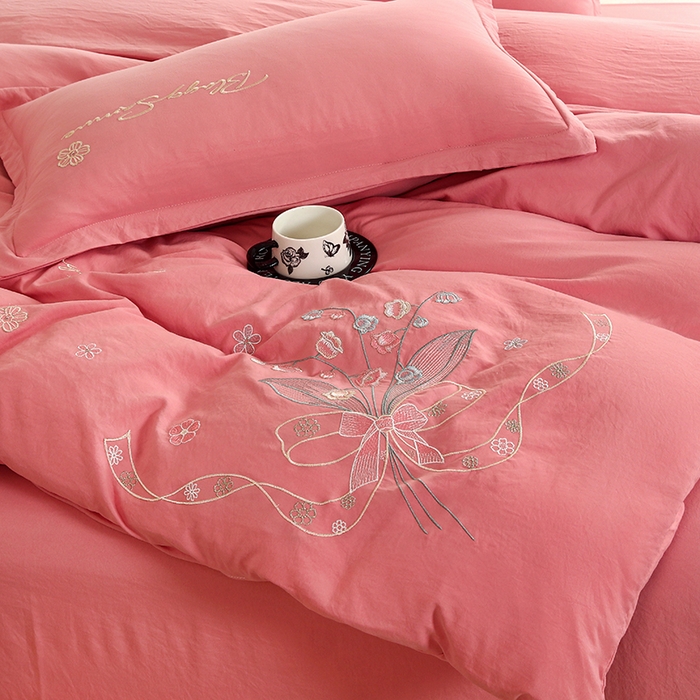 91家纺网 家纺一手货源 找家纺 天之悦家纺 2025新款水洗棉刺绣四件套-花颜 花颜-粉