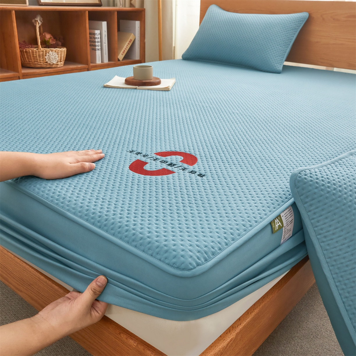 91家纺网 家纺一手货源 找家纺 居眠 2025新款安睡-防水棉花床笠 安睡-蓝