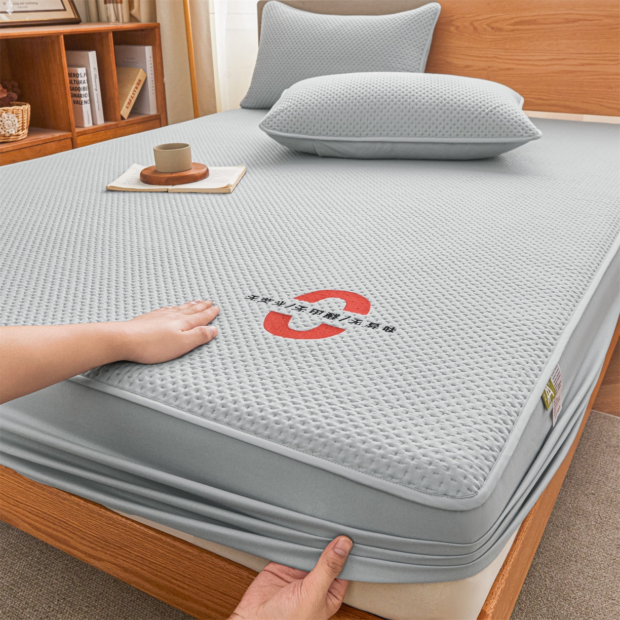 91家纺网 家纺一手货源 找家纺 居眠 2025新款安睡-防水棉花床笠 安睡-灰