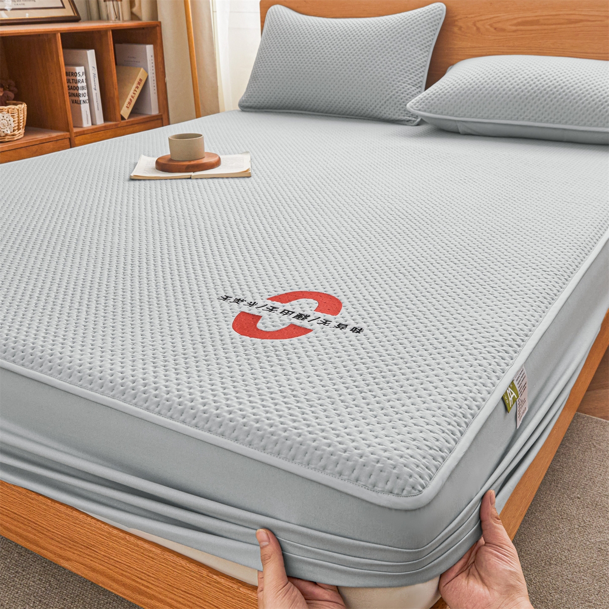 91家纺网 家纺一手货源 找家纺 居眠 2025新款安睡-防水棉花床笠 安睡-灰