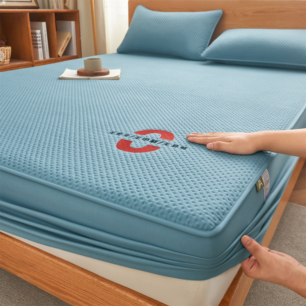 91家纺网 家纺一手货源 找家纺 居眠 2025新款安睡-防水棉花床笠 安睡-蓝