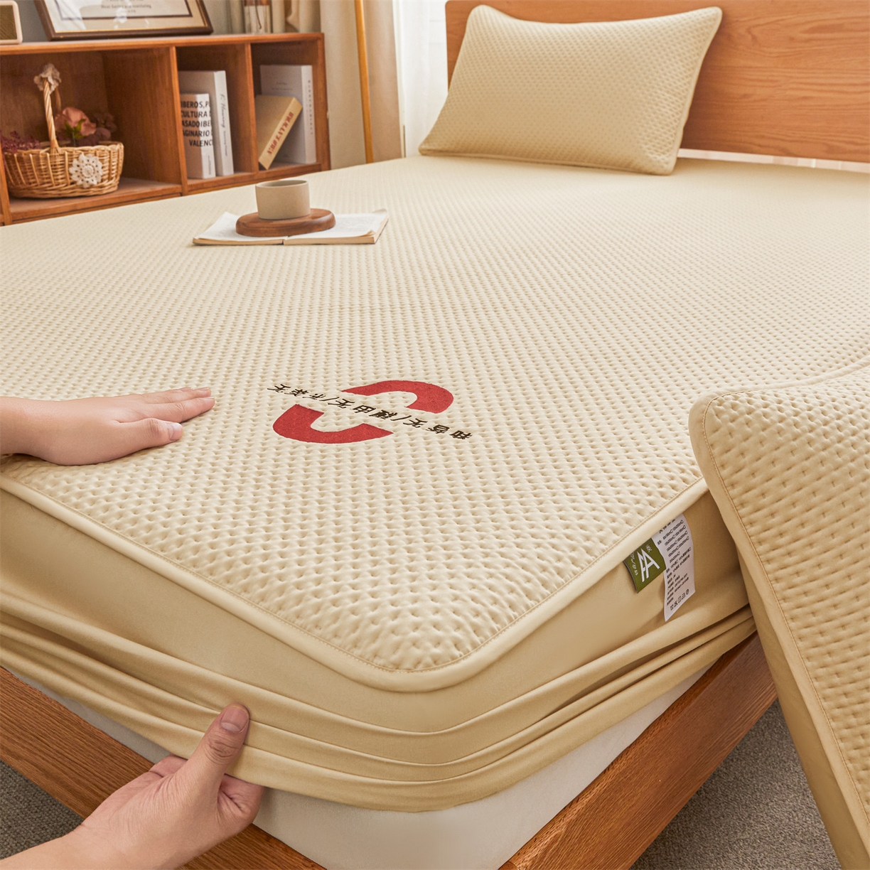 91家纺网 家纺一手货源 找家纺 居眠 2025新款安睡-防水棉花床笠 安睡-卡