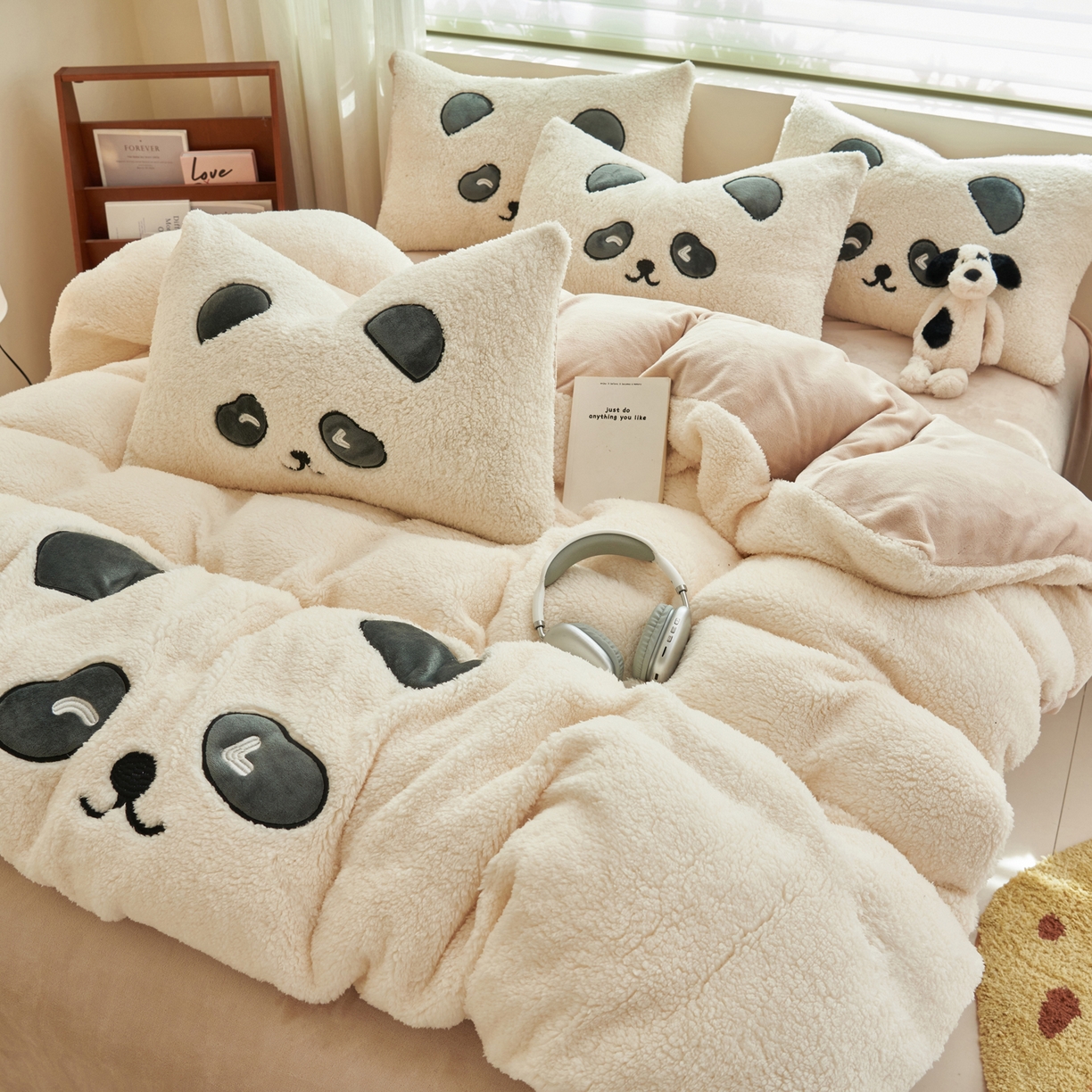 91家纺网 家纺一手货源 找家纺 晨曦家纺 2025贴布绣刺绣工艺羊羔绒牛奶绒四件套 熊猫宝贝