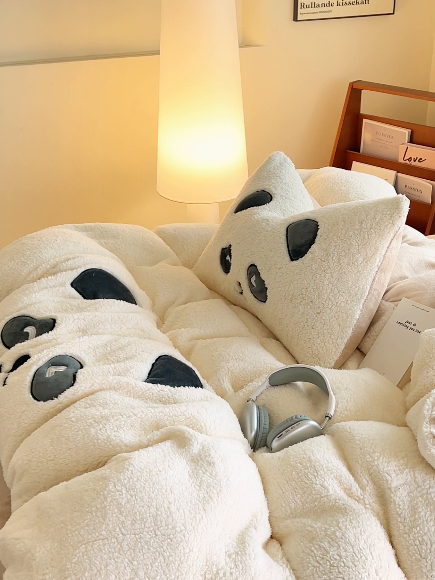 91家纺网 家纺一手货源 找家纺 晨曦家纺 2025贴布绣刺绣工艺羊羔绒牛奶绒四件套 熊猫宝贝