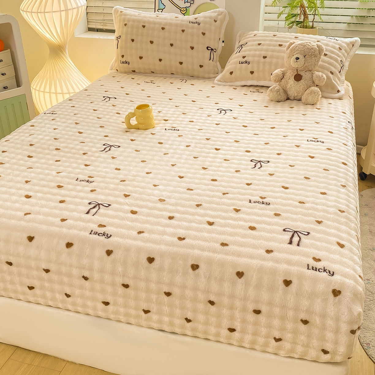 91家纺网 家纺一手货源 找家纺 （总）眠势力 2025新款暖绒泡泡床笠单件冬季保暖床罩牛奶绒床垫保护套