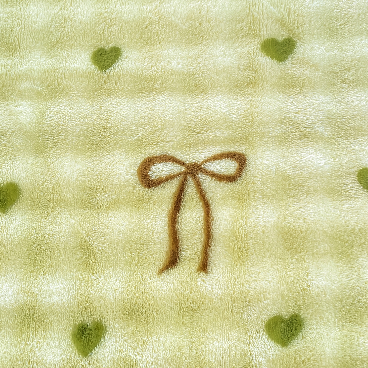 91家纺网 家纺一手货源 找家纺 眠势力 2025新款暖绒泡泡床笠单件冬季保暖床罩牛奶绒床垫保护套 爱心绿【暖绒泡泡床笠】