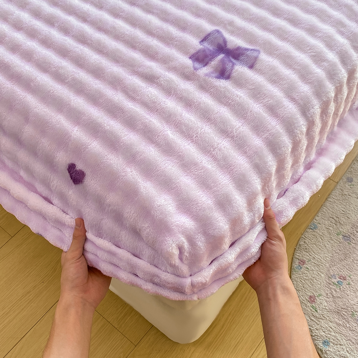 91家纺网 家纺一手货源 找家纺 眠势力 2025新款暖绒泡泡床笠单件冬季保暖床罩牛奶绒床垫保护套 罗马情节【暖绒泡泡床笠】