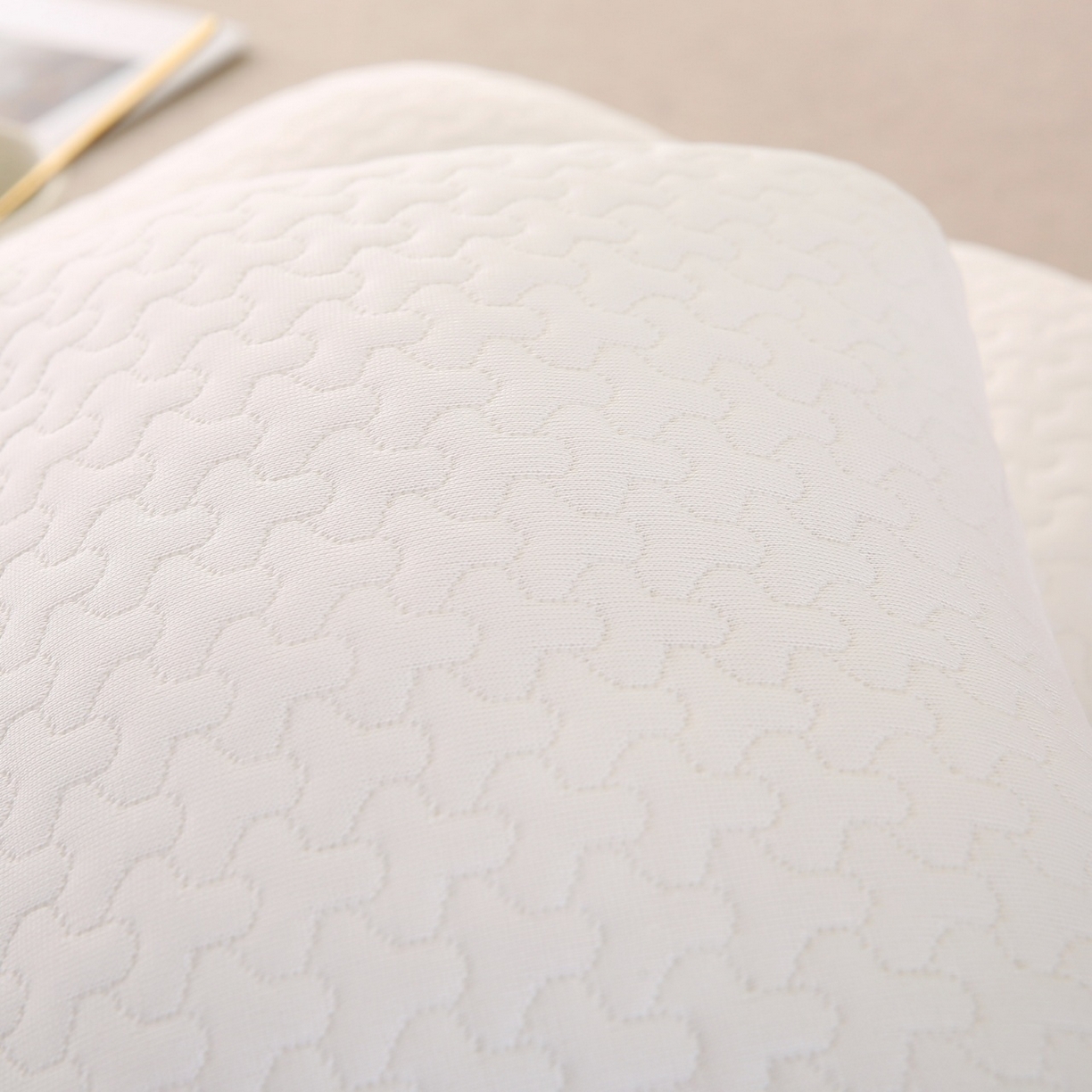 91家纺网 家纺一手货源 找家纺 （总）芯丝路枕业 2025新款空气针织提花定型无忧枕