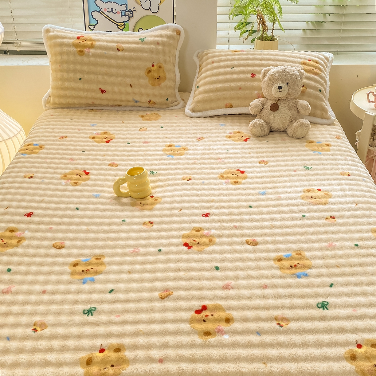 91家纺网 家纺一手货源 找家纺 眠势力 2025新款暖绒泡泡床笠单件冬季保暖床罩牛奶绒床垫保护套 奶油小熊【暖绒泡泡床笠】