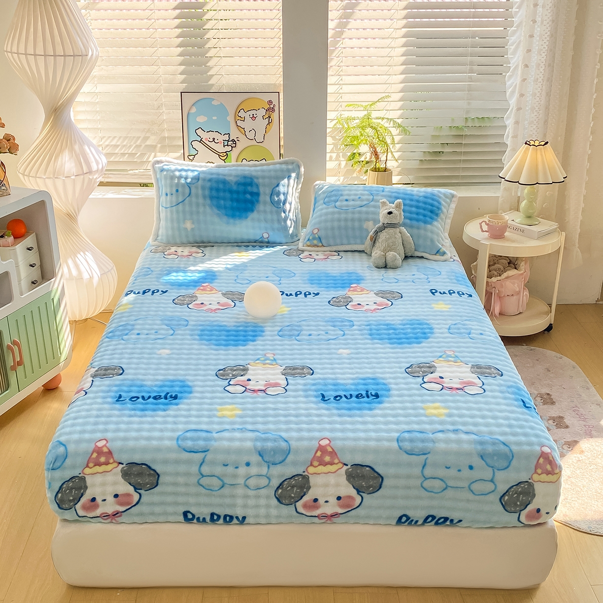 91家纺网 家纺一手货源 找家纺 眠势力 2025新款暖绒泡泡床笠单件冬季保暖床罩牛奶绒床垫保护套 趴趴狗【暖绒泡泡床笠】