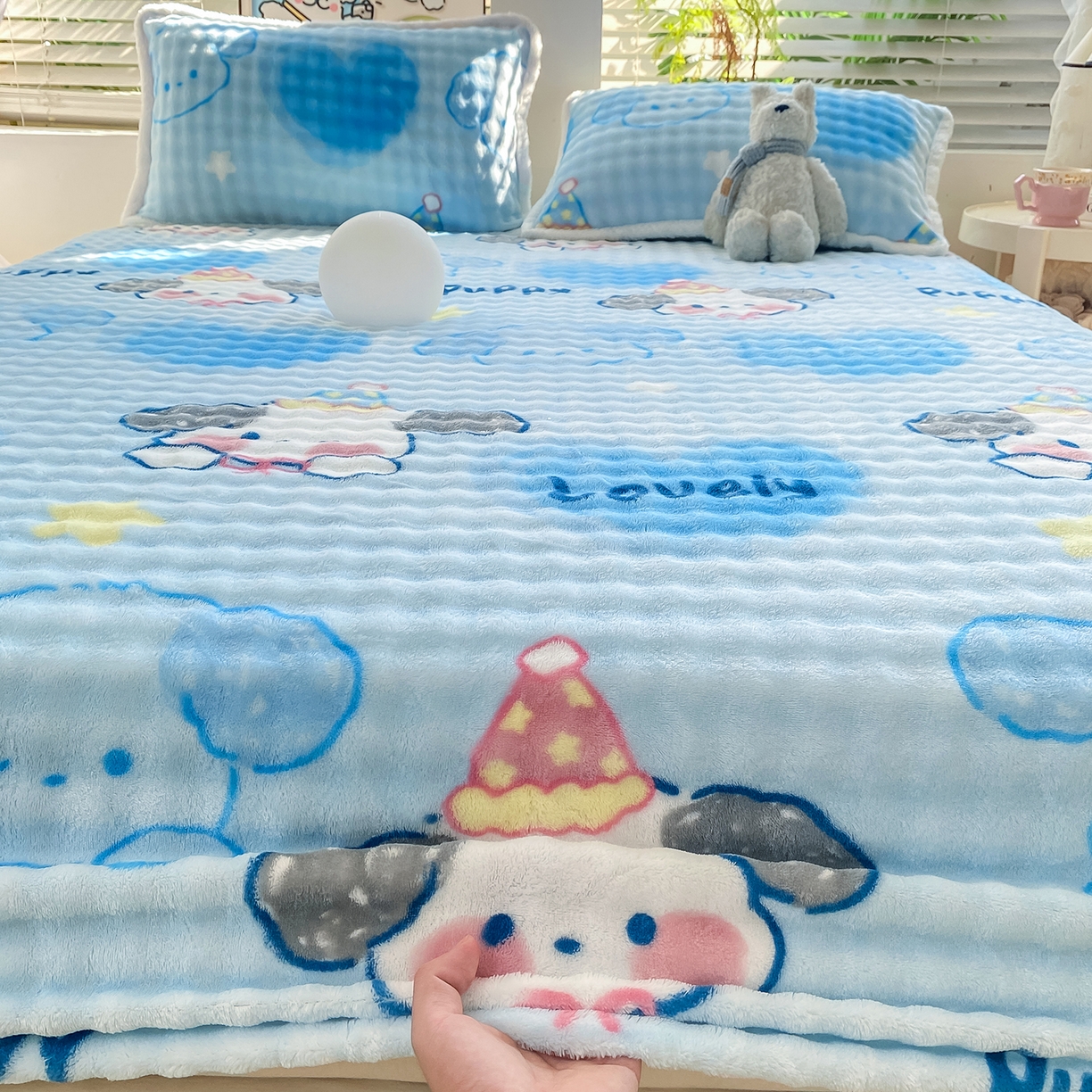 91家纺网 家纺一手货源 找家纺 眠势力 2025新款暖绒泡泡床笠单件冬季保暖床罩牛奶绒床垫保护套 趴趴狗【暖绒泡泡床笠】