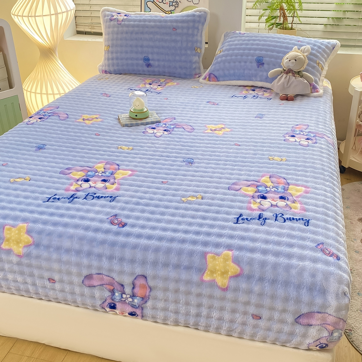 91家纺网 家纺一手货源 找家纺 眠势力 2025新款暖绒泡泡床笠单件冬季保暖床罩牛奶绒床垫保护套 星星梦露【暖绒泡泡床笠】