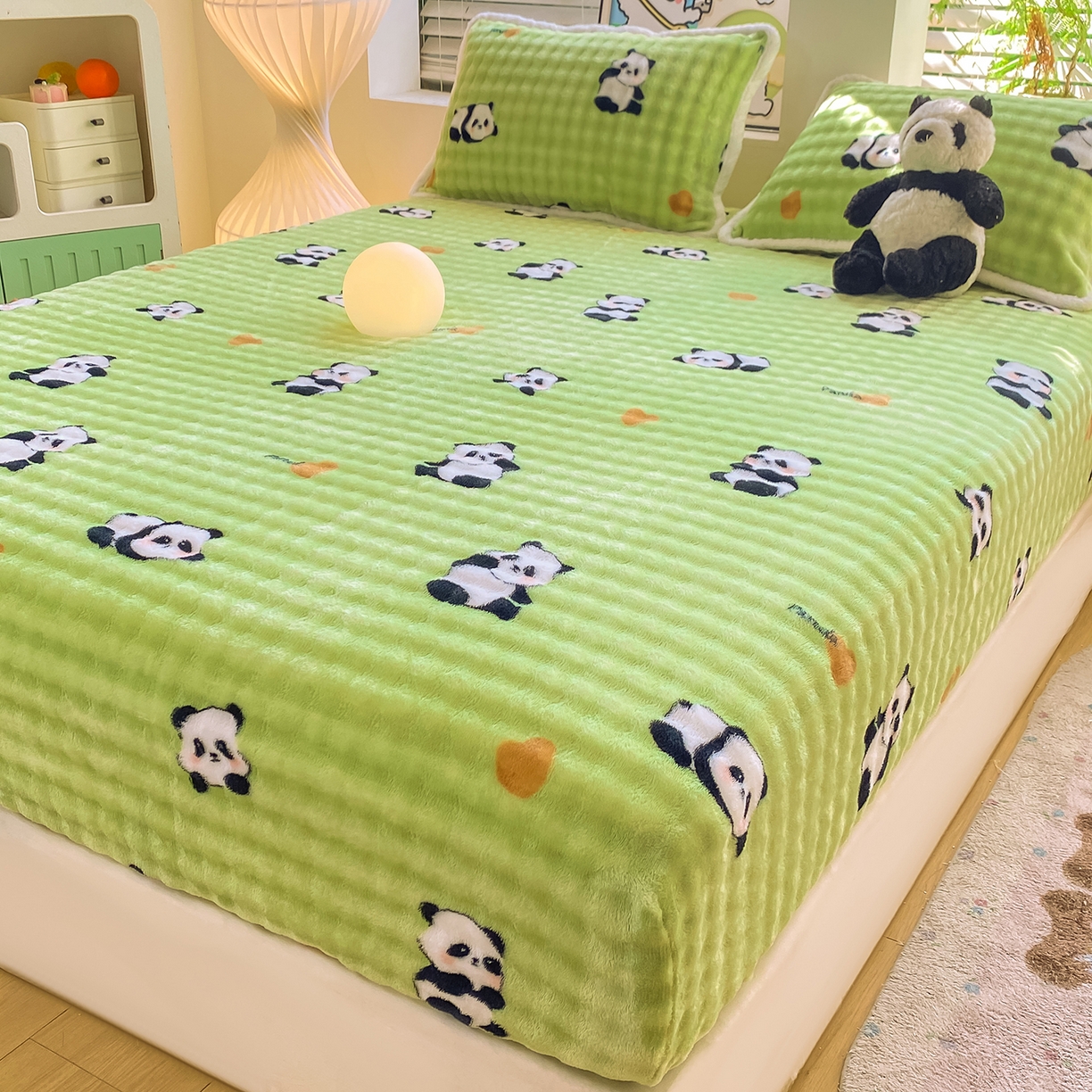 91家纺网 家纺一手货源 找家纺 眠势力 2025新款暖绒泡泡床笠单件冬季保暖床罩牛奶绒床垫保护套 熊猫【暖绒泡泡床笠】