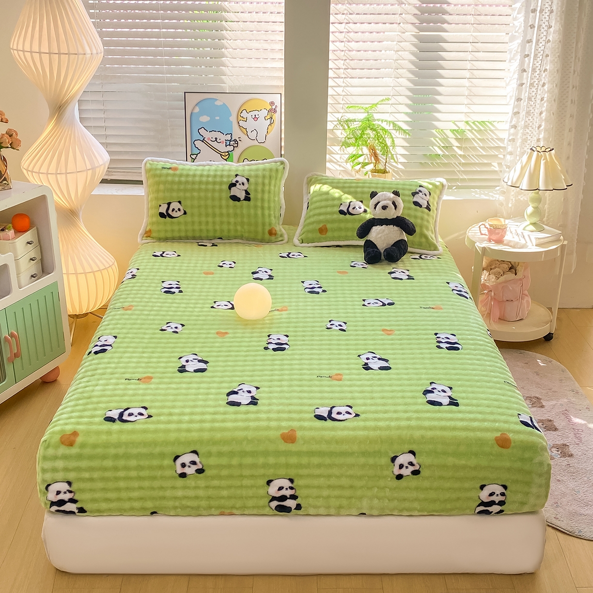 91家纺网 家纺一手货源 找家纺 眠势力 2025新款暖绒泡泡床笠单件冬季保暖床罩牛奶绒床垫保护套 熊猫【暖绒泡泡床笠】