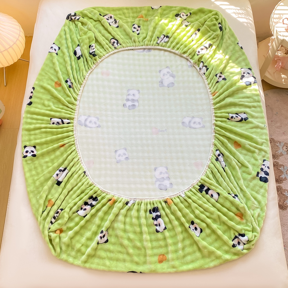 91家纺网 家纺一手货源 找家纺 眠势力 2025新款暖绒泡泡床笠单件冬季保暖床罩牛奶绒床垫保护套 熊猫【暖绒泡泡床笠】