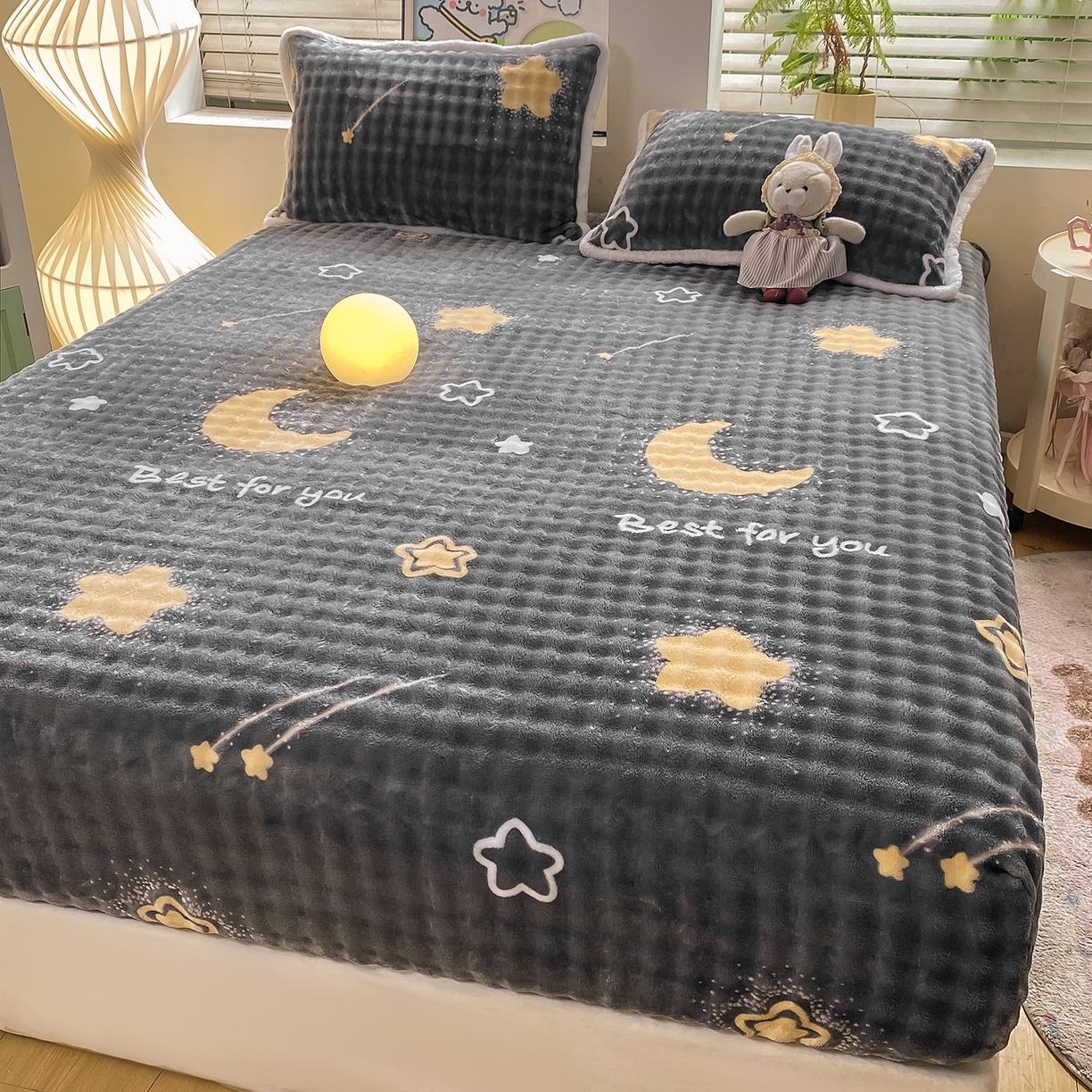 91家纺网 家纺一手货源 找家纺 眠势力 2025新款暖绒泡泡床笠单件冬季保暖床罩牛奶绒床垫保护套 月亮湾【暖绒泡泡床笠】