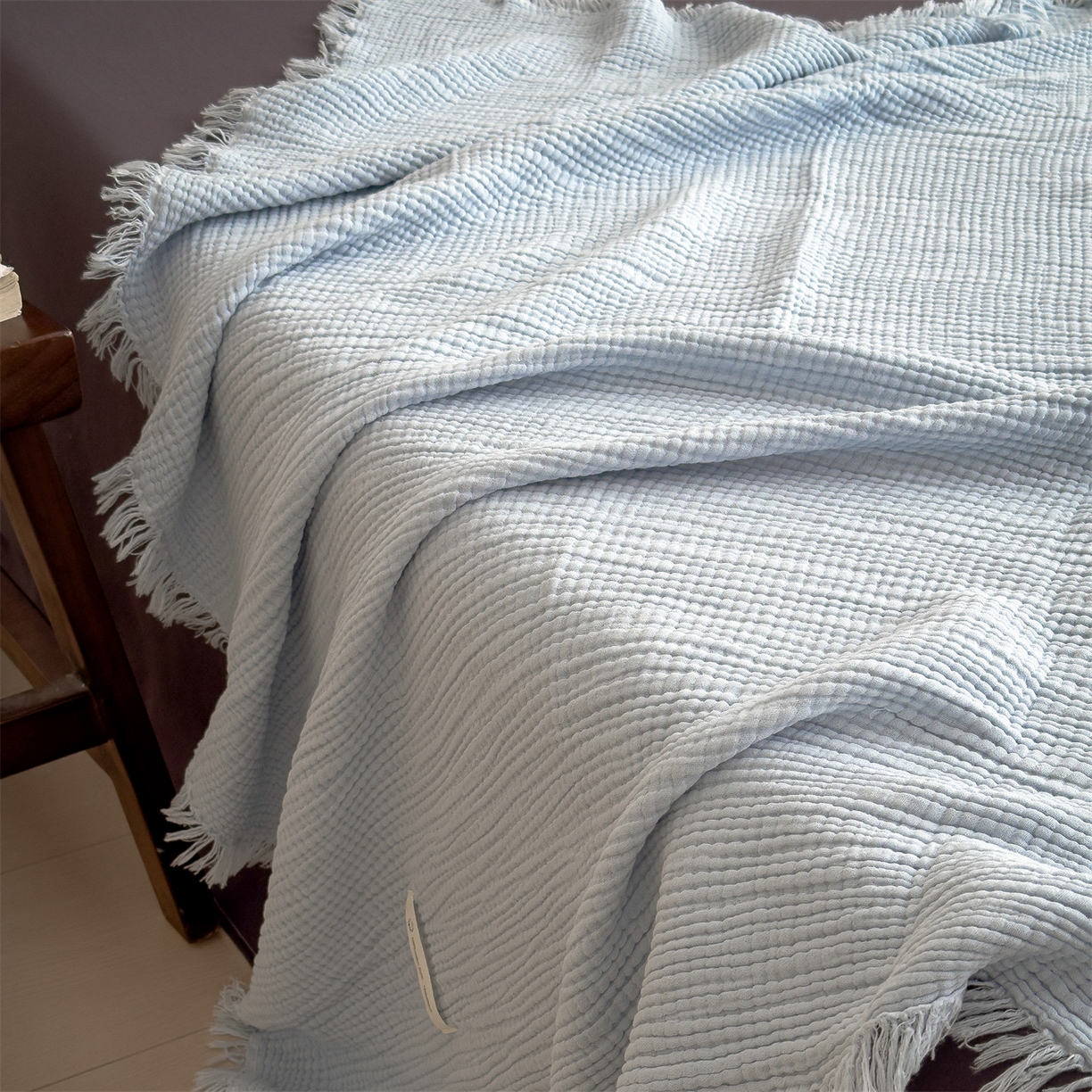 91家纺网 家纺一手货源 找家纺 兄弟坊 2026新款美拉德全棉夏被纱布毯空调毯飞机毯 雅居-星空蓝