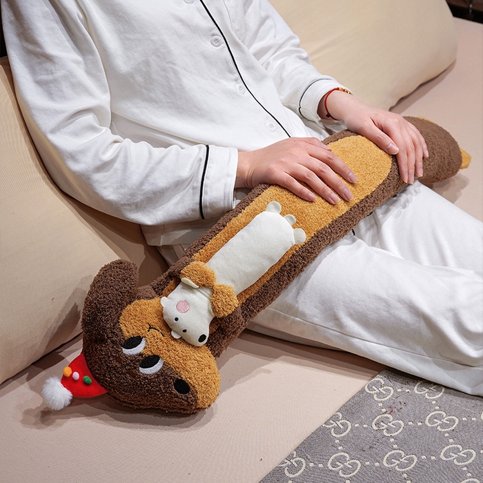 91家纺网 家纺一手货源 找家纺 （总）仟亿莱 2025新款抱娃腊肠狗注水长条热水袋