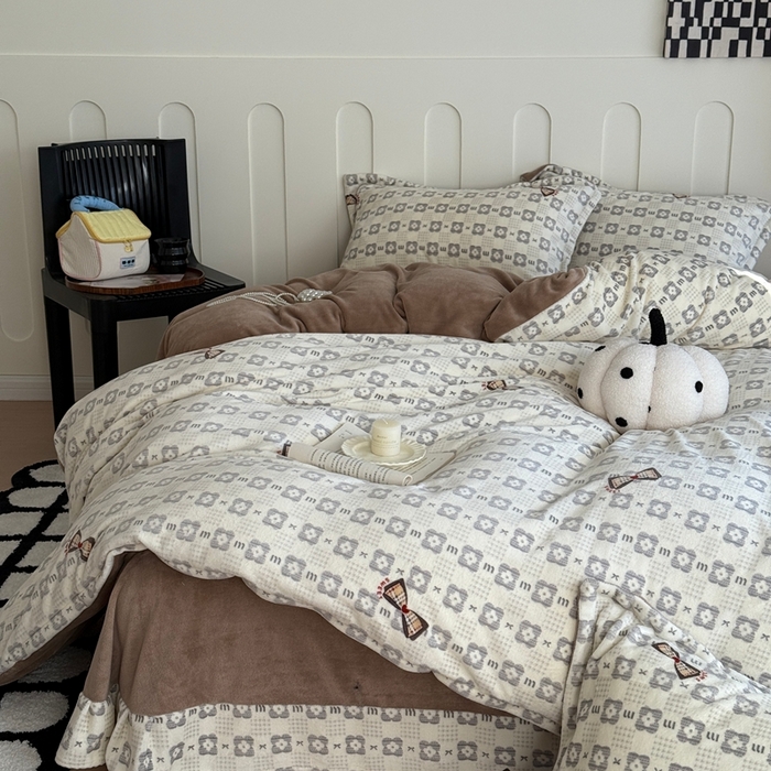 91家纺网 家纺一手货源 找家纺 于果 2025新款牛奶绒印花四件套 蝴蝶结