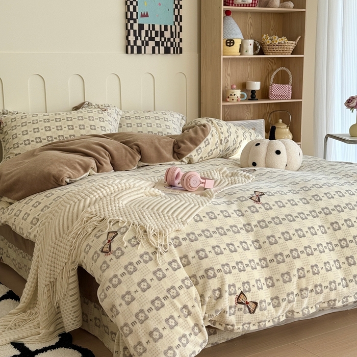 91家纺网 家纺一手货源 找家纺 于果 2025新款牛奶绒印花四件套 蝴蝶结