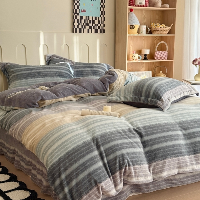 91家纺网 家纺一手货源 找家纺 于果 2025新款牛奶绒印花四件套 帕尼拉