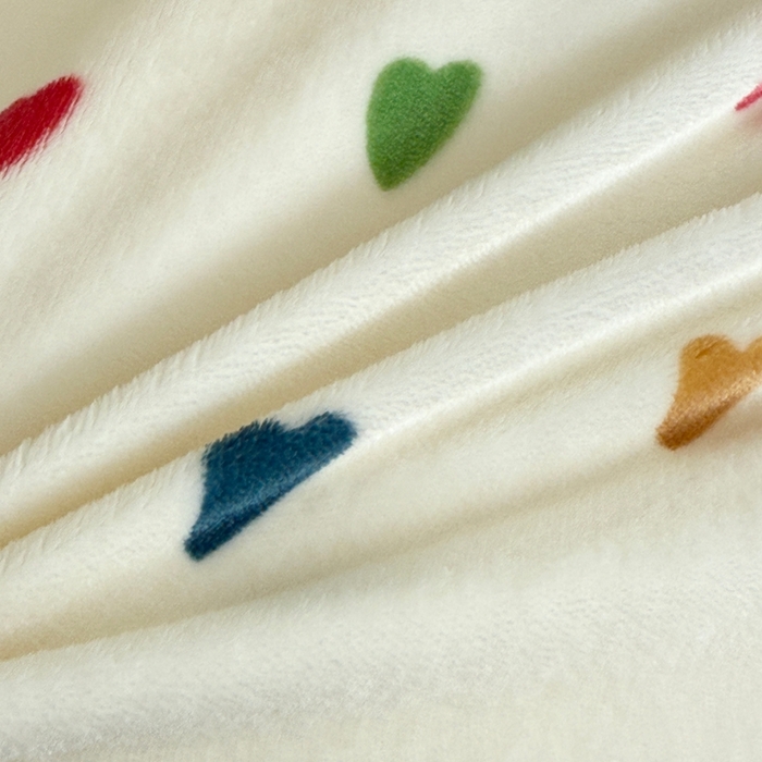 91家纺网 家纺一手货源 找家纺 于果 2025新款牛奶绒印花四件套 甜蜜爱心