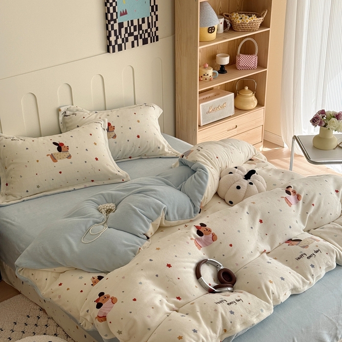 91家纺网 家纺一手货源 找家纺 于果 2025新款牛奶绒印花四件套 童趣星海