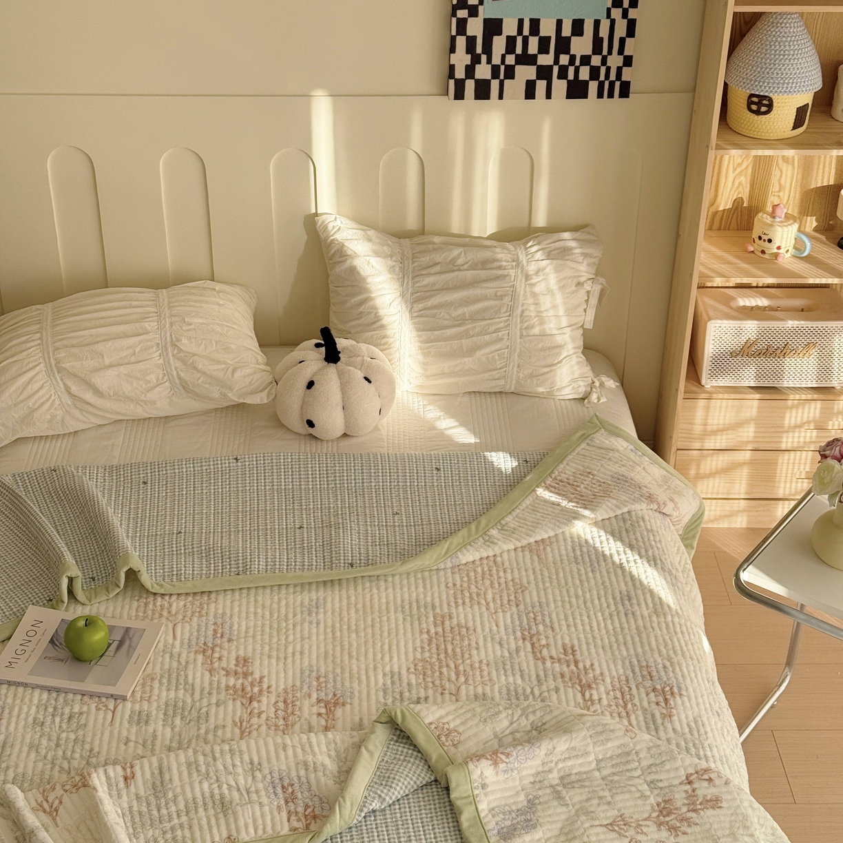 91家纺网 家纺一手货源 找家纺 于果 2025新款牛奶绒床盖单床盖床盖单件 幽兰花谷