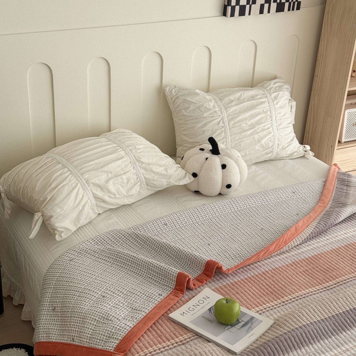 91家纺网 家纺一手货源 找家纺 于果 2025新款牛奶绒床盖单床盖床盖单件 英伦之旅橙